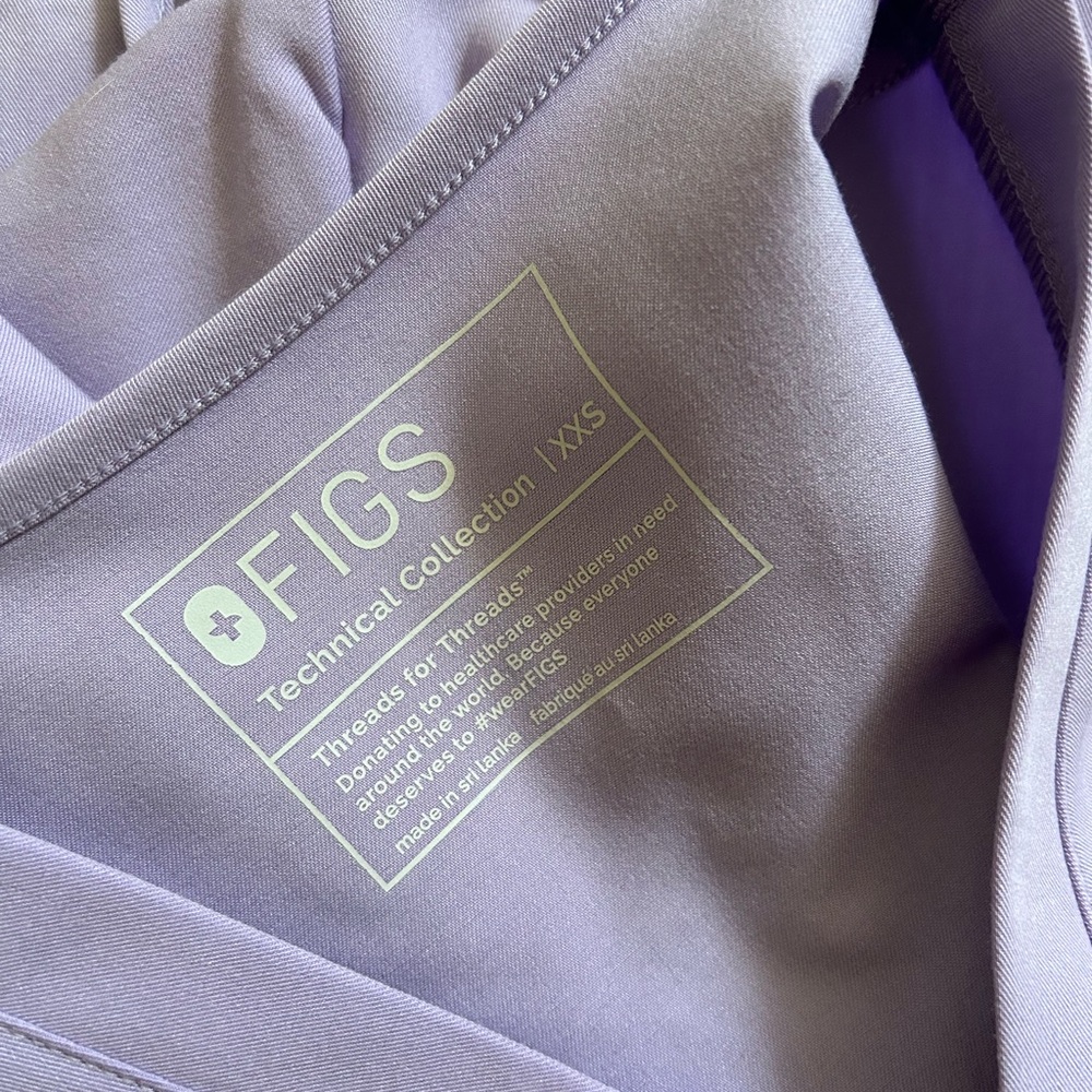 Figs Scrub Set NWT - image 2